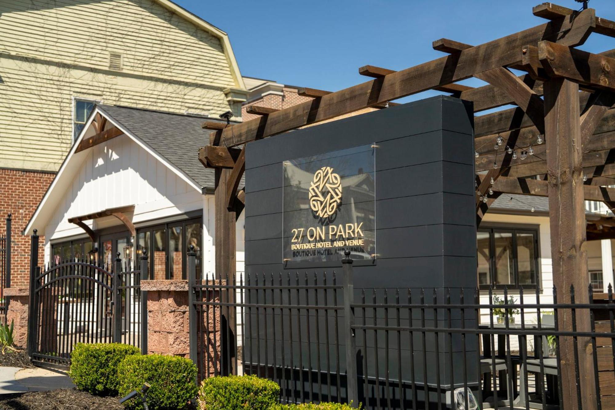 27 On Park Boutique Hotel & Venue Dahlonega Zewnętrze zdjęcie